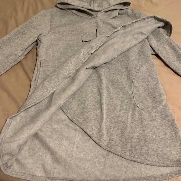 Sweater - Picture 4 of 4